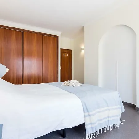 Sitio Da Ponte Family Lagos