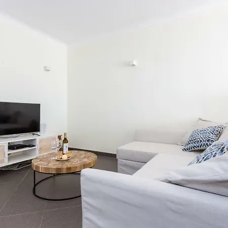 Sitio Da Ponte Family * Lagos