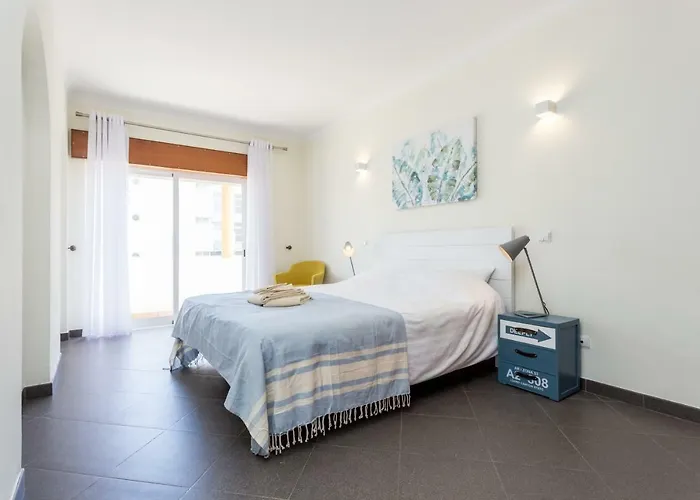 Sitio Da Ponte Family * Lagos