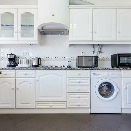 Sitio Da Ponte Family Lagos