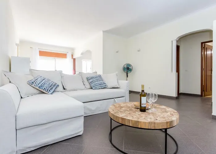 Sitio Da Ponte Family Lagos